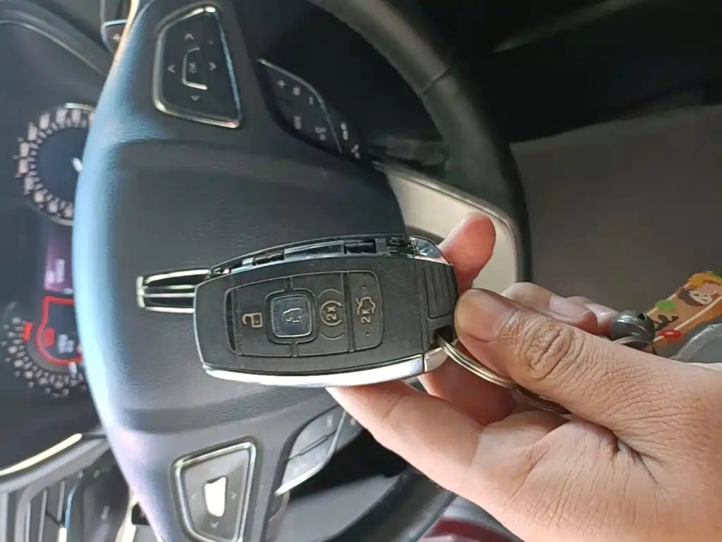 Lincoln MKC — миниатюра 9