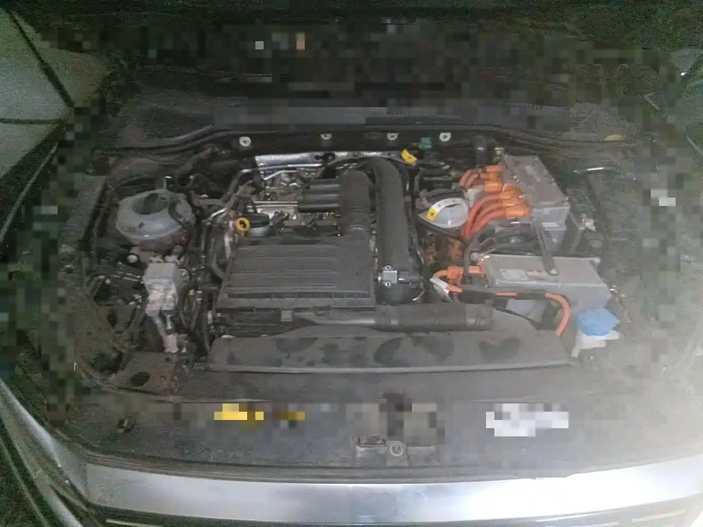 Volkswagen Passat PHEV — миниатюра 16