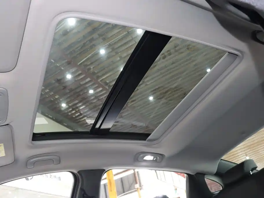 Chevrolet Malibu XL — миниатюра 17