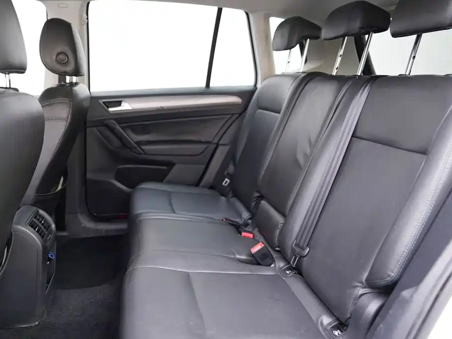 Volkswagen Golf Sportsvan — миниатюра 13