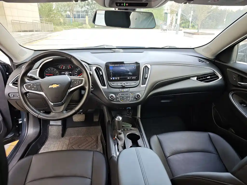 Chevrolet Malibu XL — миниатюра 13