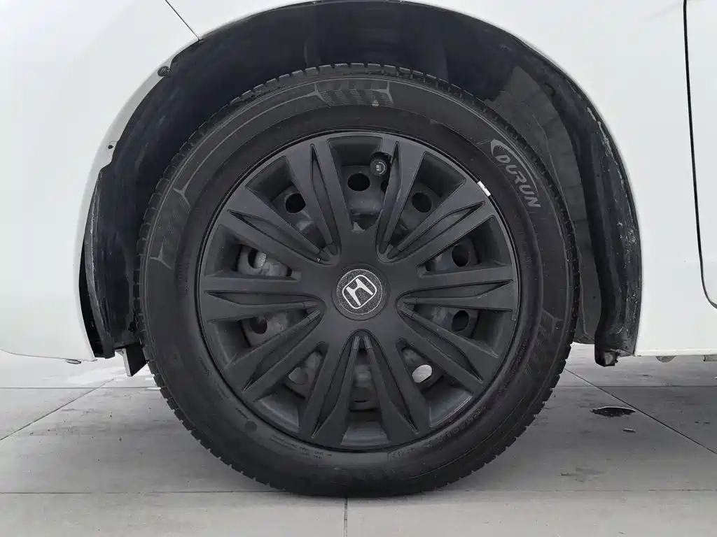 Honda Fit — миниатюра 17