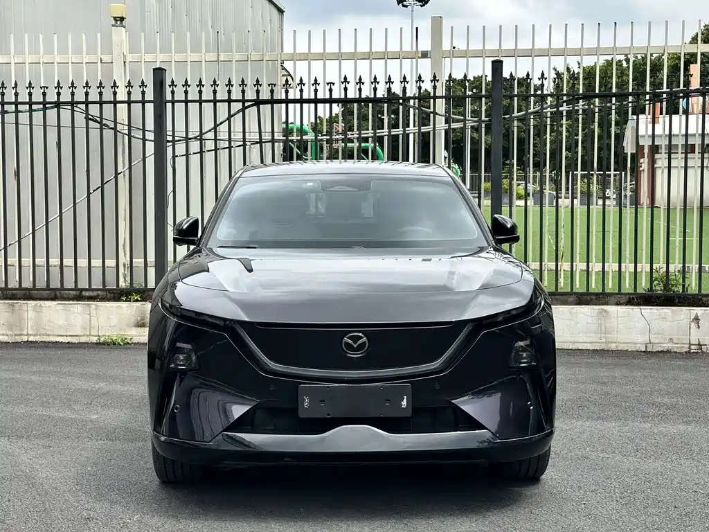 Mazda EZ-60 — миниатюра 2