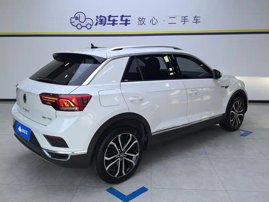 Volkswagen T-Roc — миниатюра 3