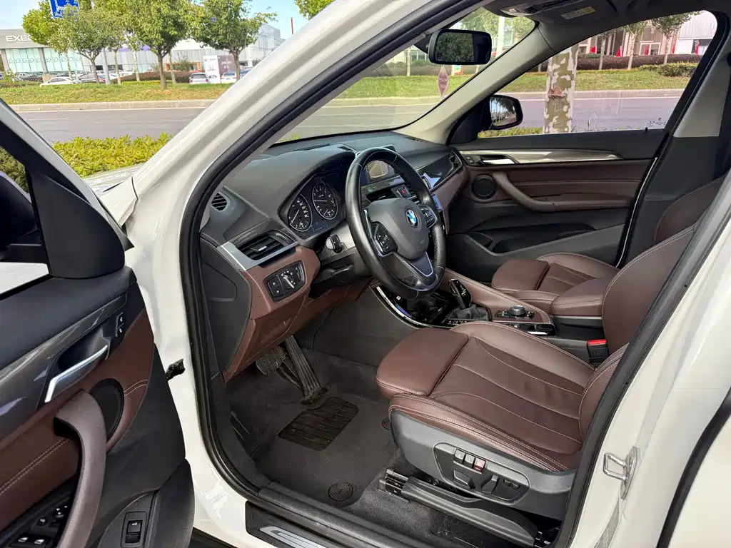 BMW X1 — миниатюра 9