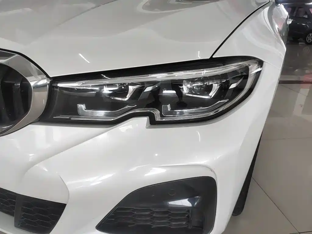 BMW 3 Series — миниатюра 24