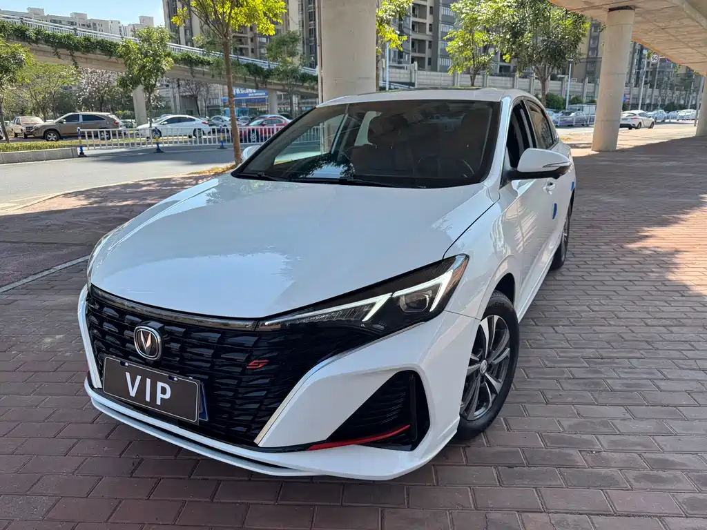 2023 Changan Eado - zdjęcie 1 z 18