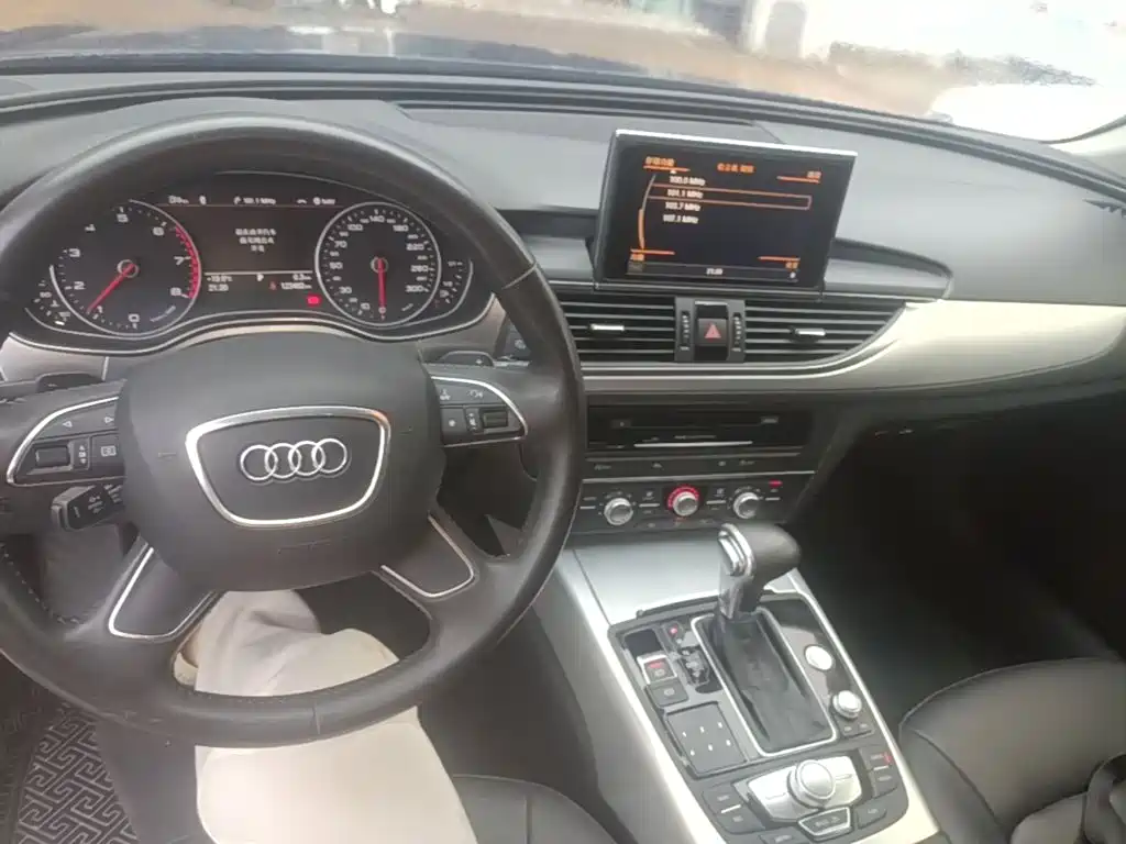 Audi A6L — миниатюра 10