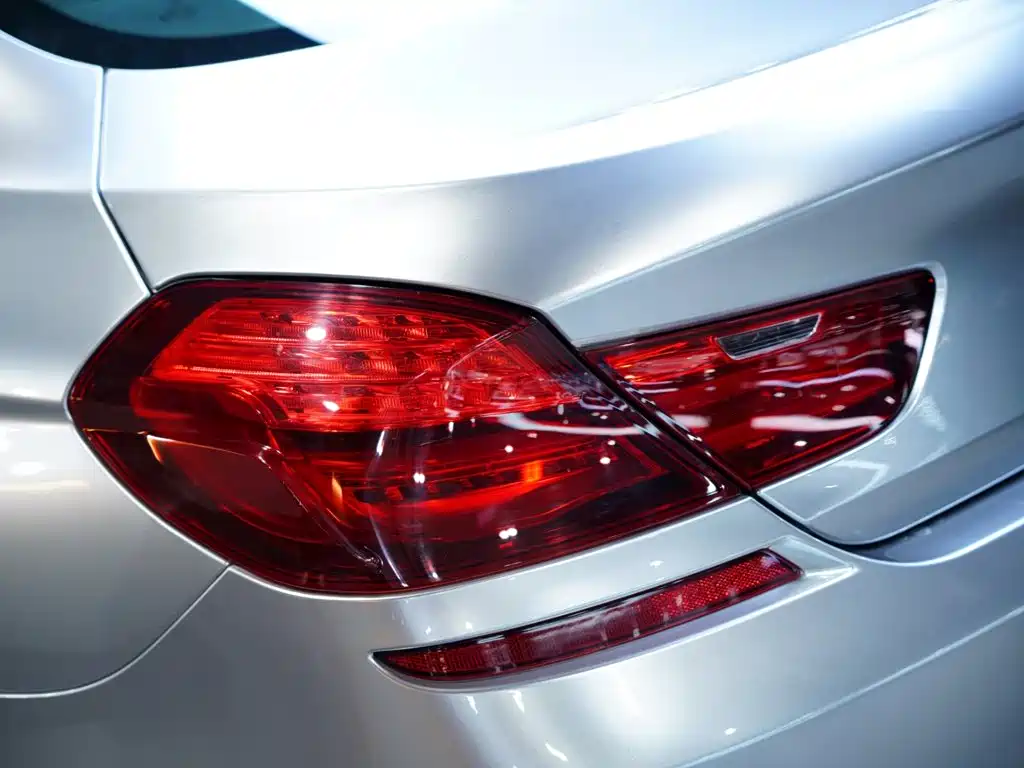 BMW M6 — миниатюра 12