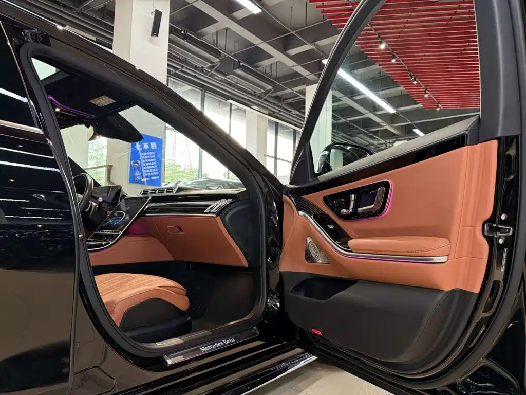 Mercedes-Benz S-Class — миниатюра 18