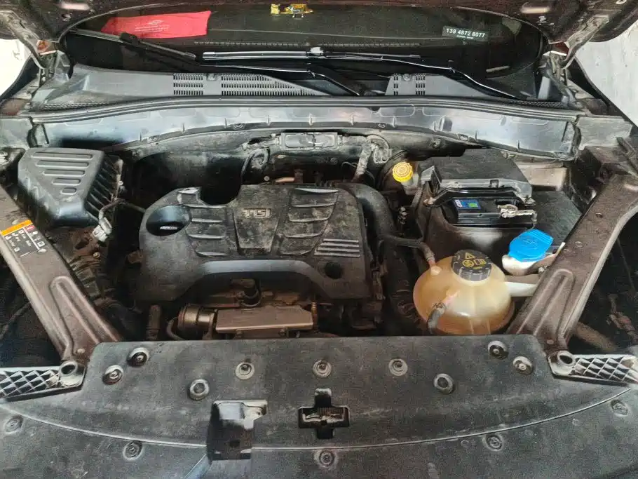 Roewe RX5 — миниатюра 9