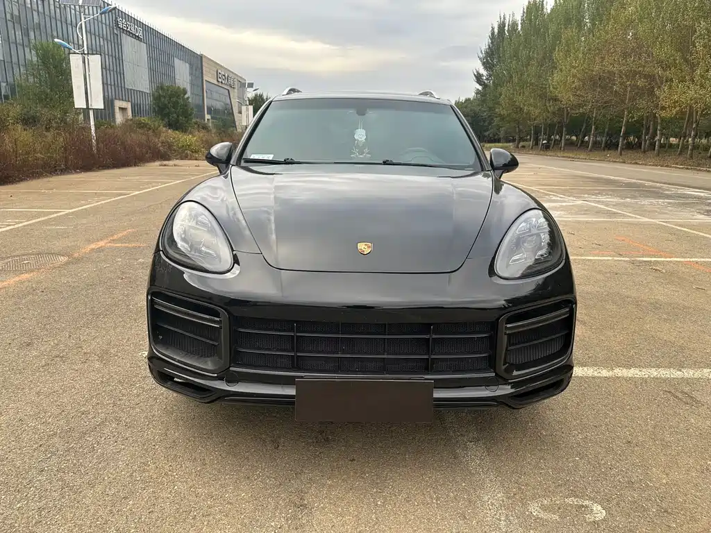 Porsche Cayenne — миниатюра 2