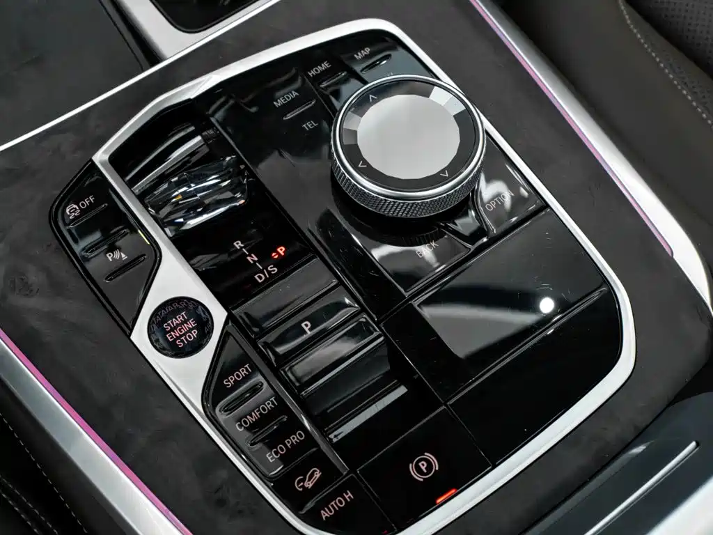 BMW X5 — миниатюра 21