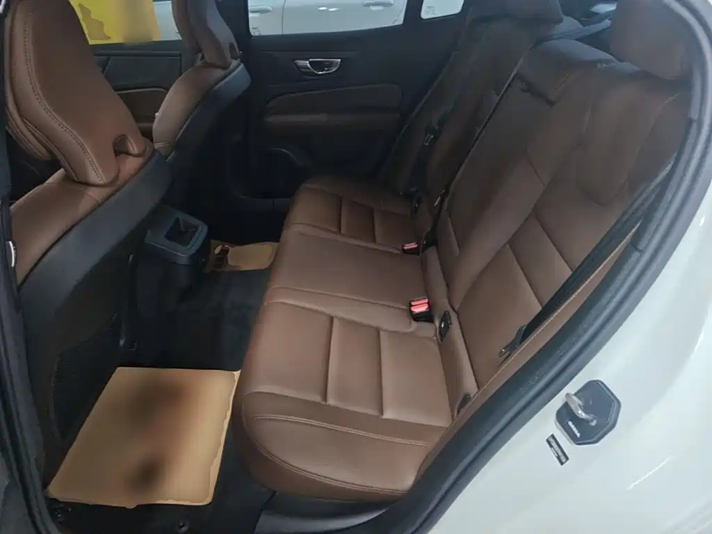 Volvo S60 — миниатюра 17