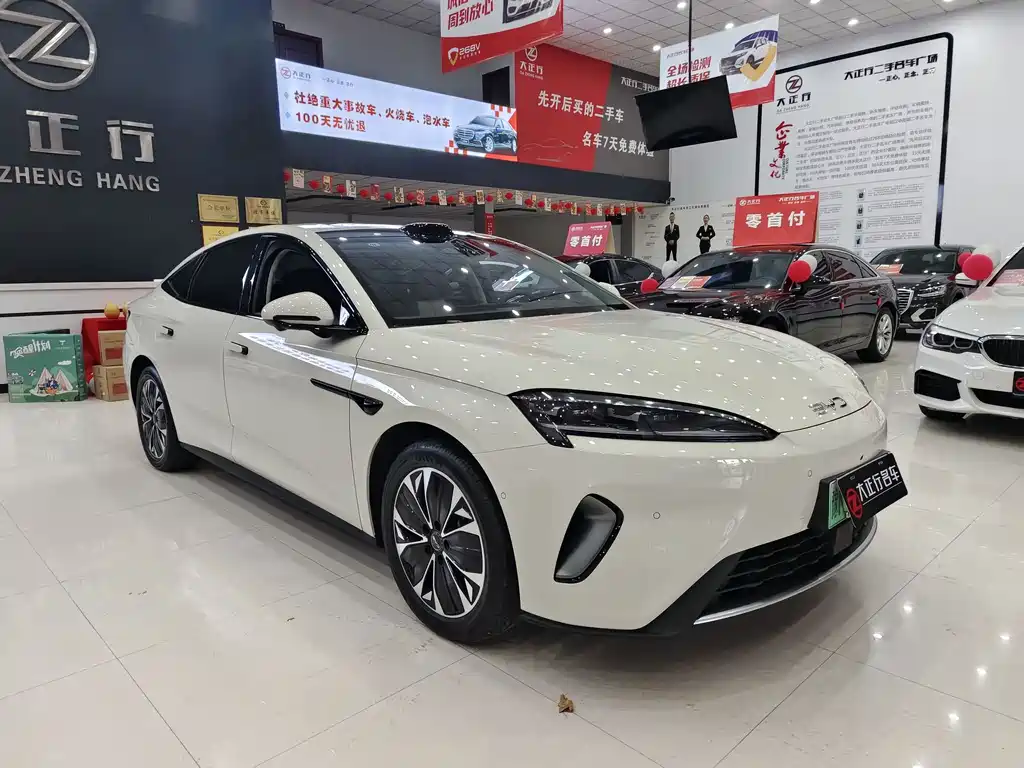 BYD 海豹07 EV — миниатюра 3