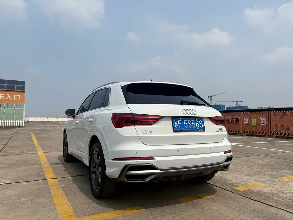 Audi Q3 2022 35 TFSI Fashion