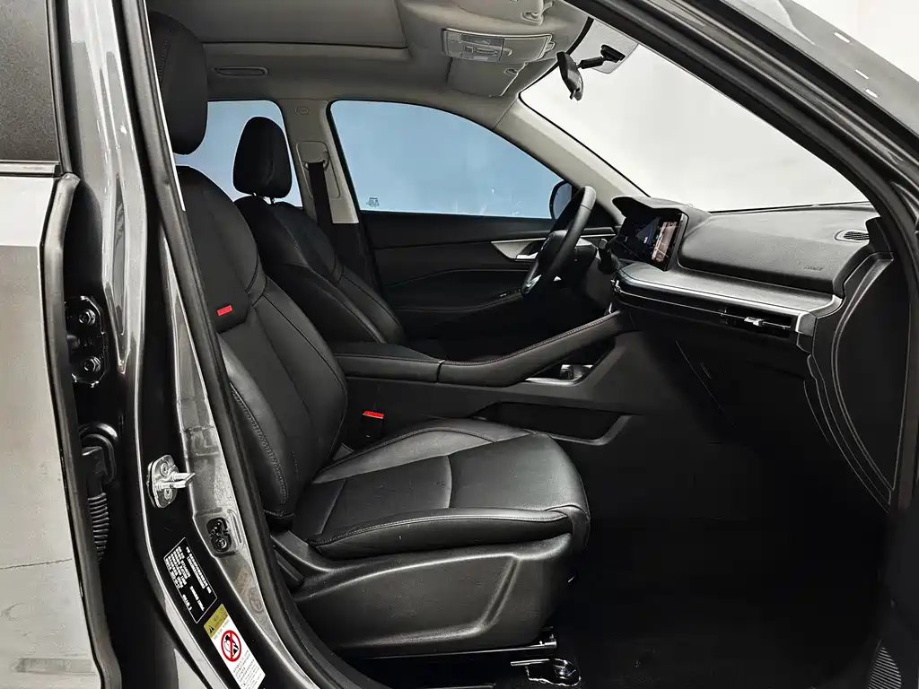 Changan CS35PLUS Blue Whale NE 1.4T DCT Premium Type, фото 20