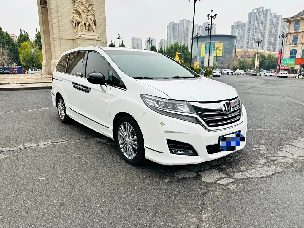 Honda Elysion — миниатюра 4