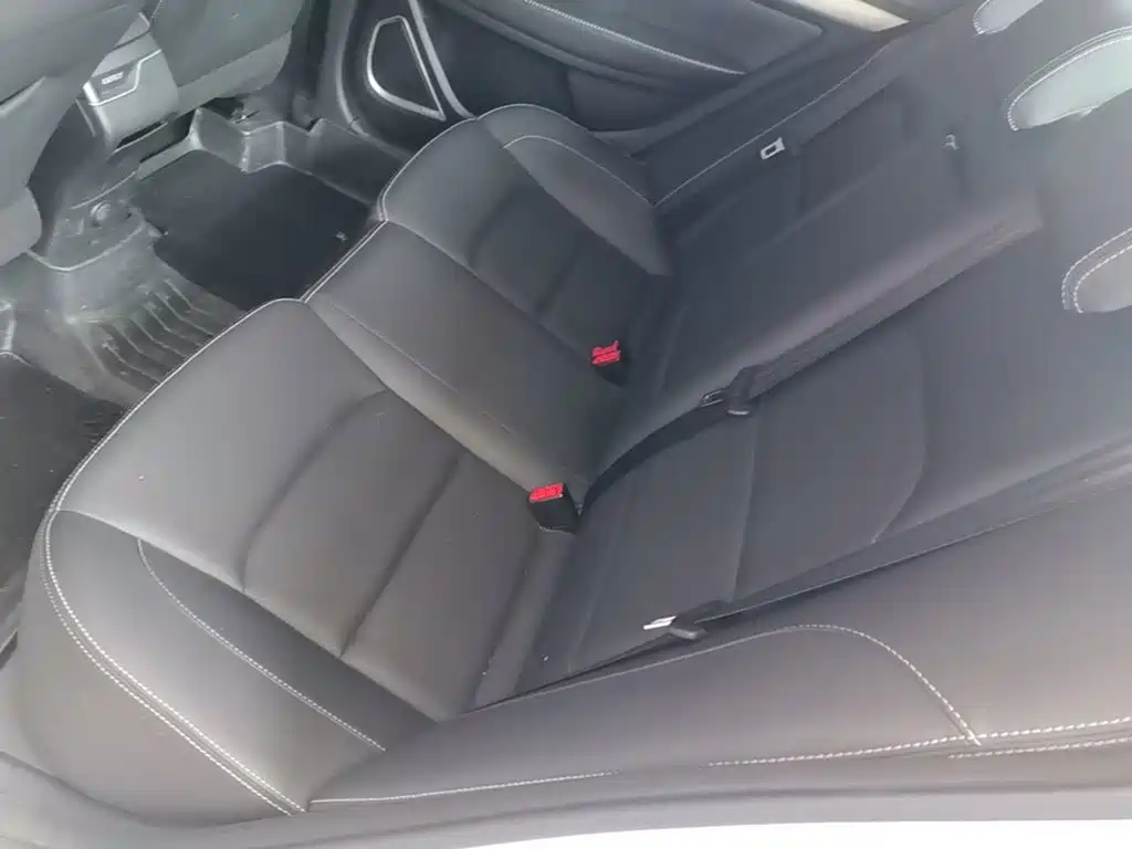 Geely Emgrand — миниатюра 17