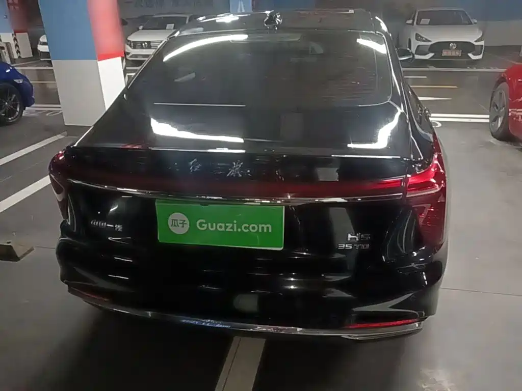 Hongqi Hongqi H5 — миниатюра 6