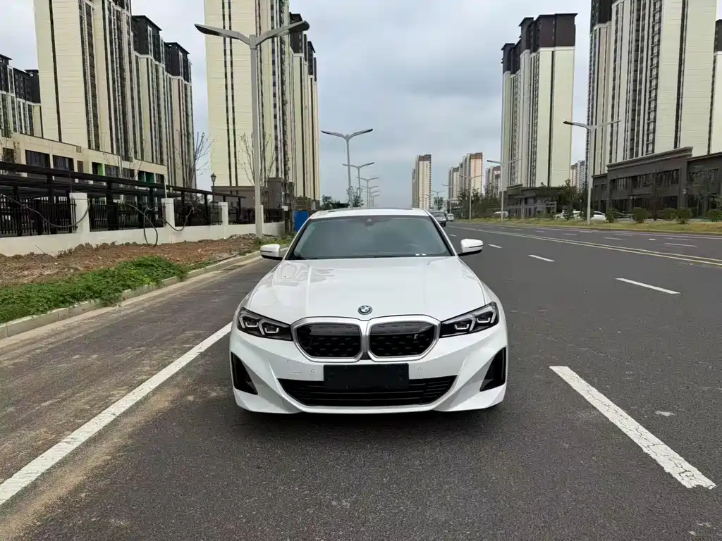 BMW i3 — миниатюра 2