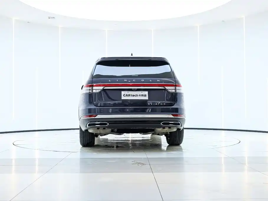 Lincoln Aviator — миниатюра 21
