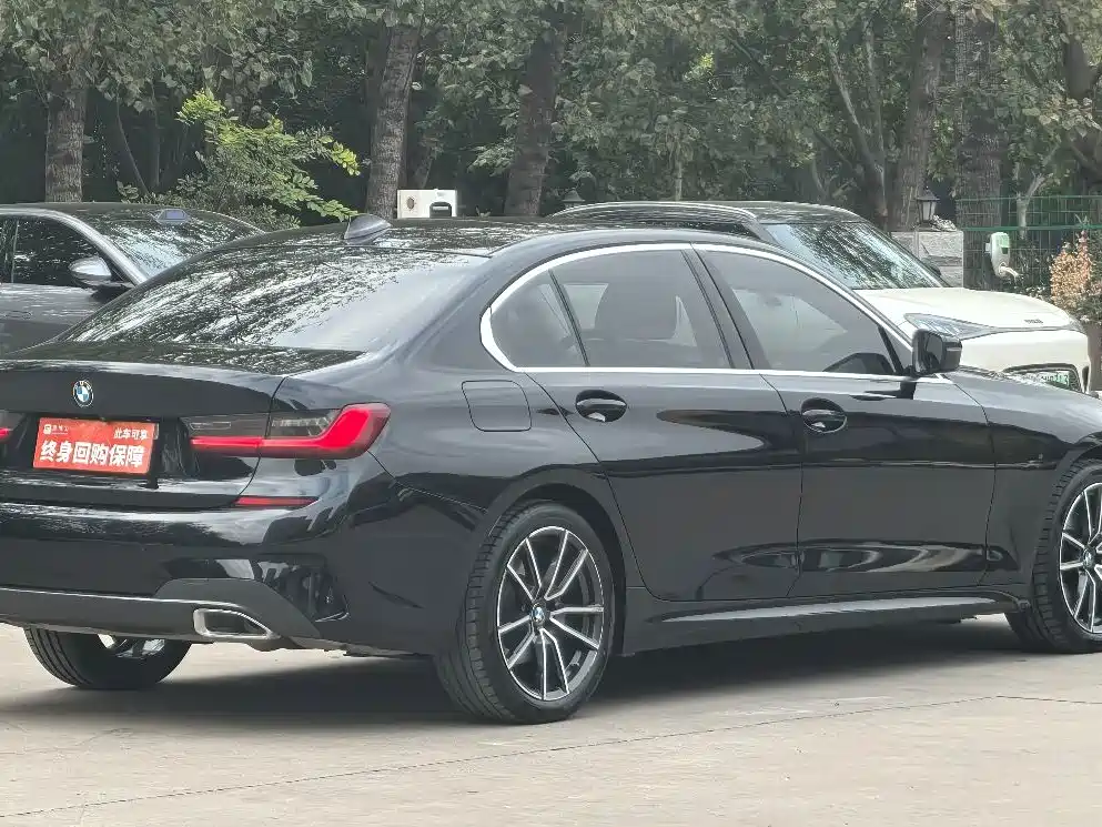 BMW 3 Series — миниатюра 3