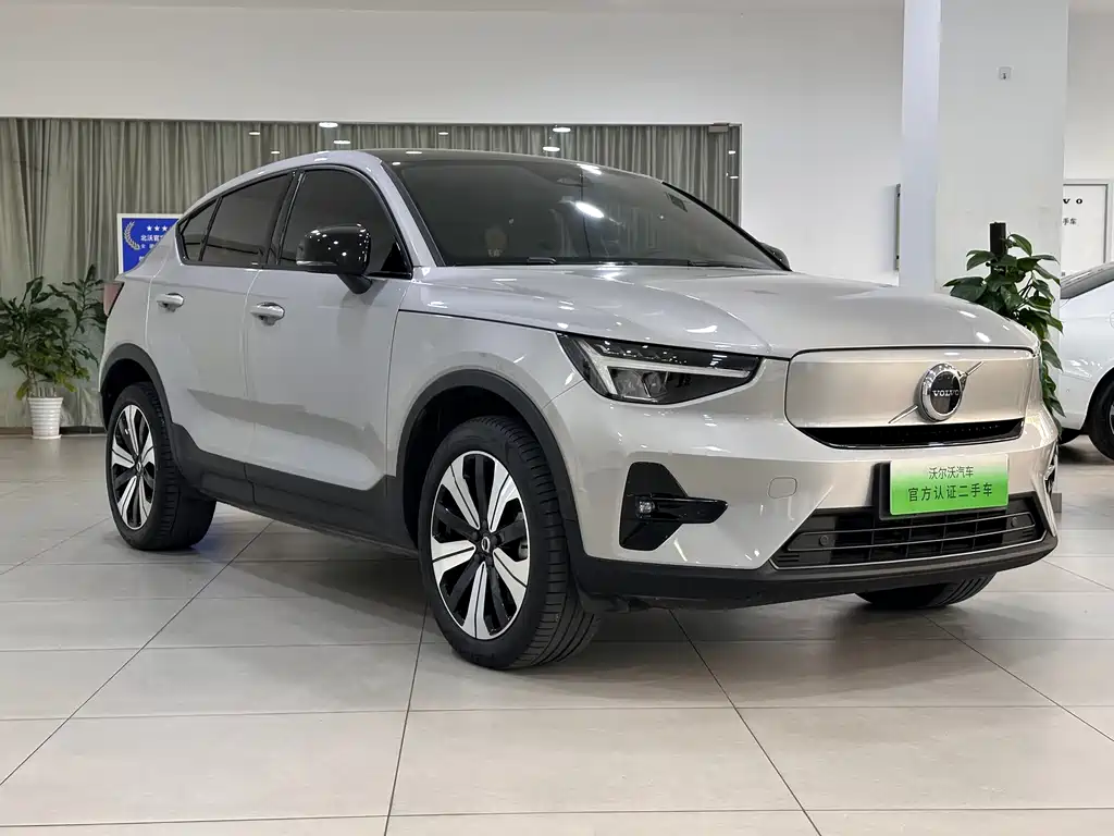 Volvo C40 — миниатюра 3