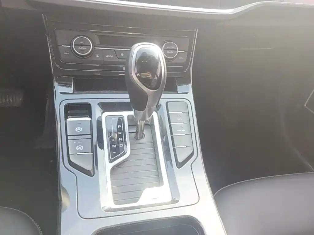 Geely Emgrand GL — миниатюра 14