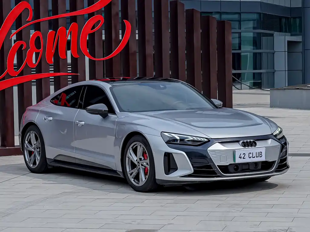 Audi e-tron GT — миниатюра 4
