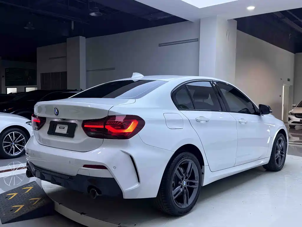 BMW 1 Series — миниатюра 6