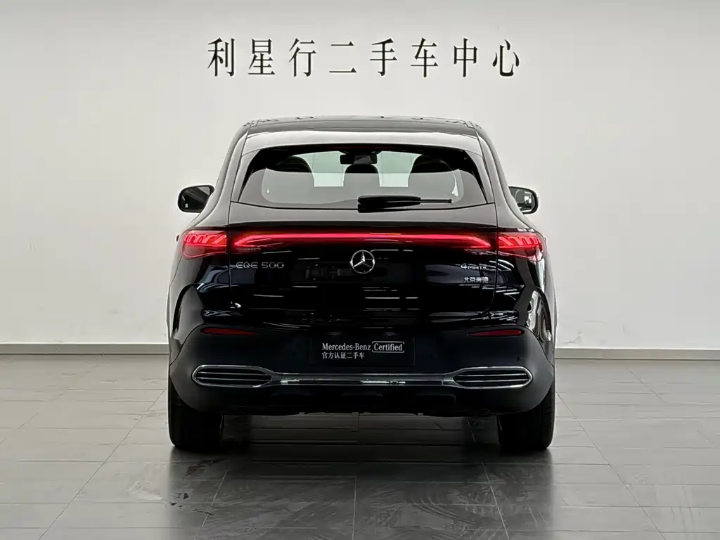 Mercedes-Benz EQE SUV — миниатюра 6