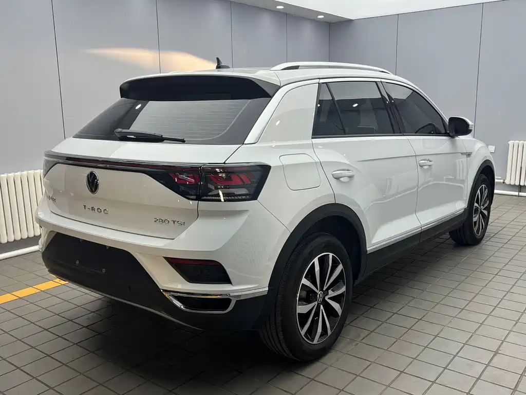 Volkswagen T-Roc — миниатюра 6