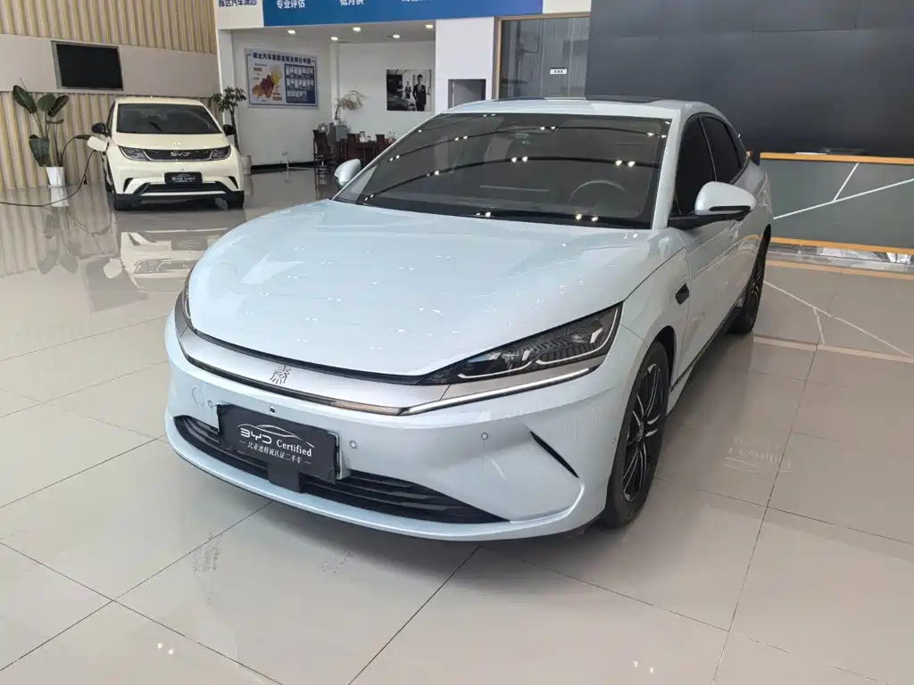 BYD Qin L