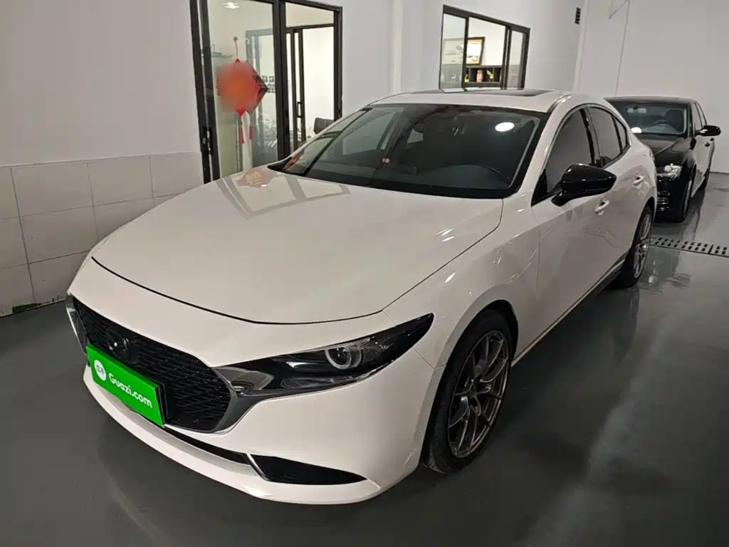Mazda 3 Axela — миниатюра 2