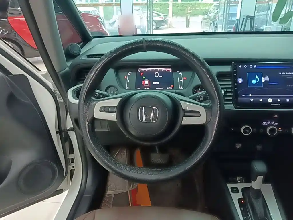Honda Fit — миниатюра 11