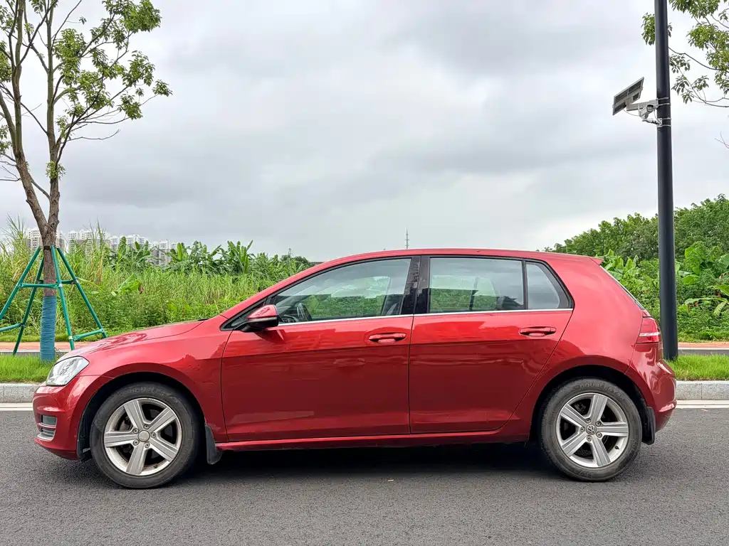 Volkswagen Golf — миниатюра 8