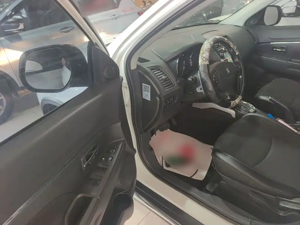 Peugeot 4008 (Import) — миниатюра 16