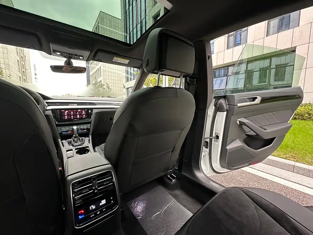 Volkswagen CC — миниатюра 18