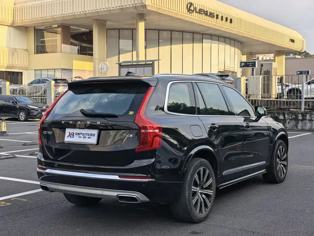 Volvo XC90 — миниатюра 17