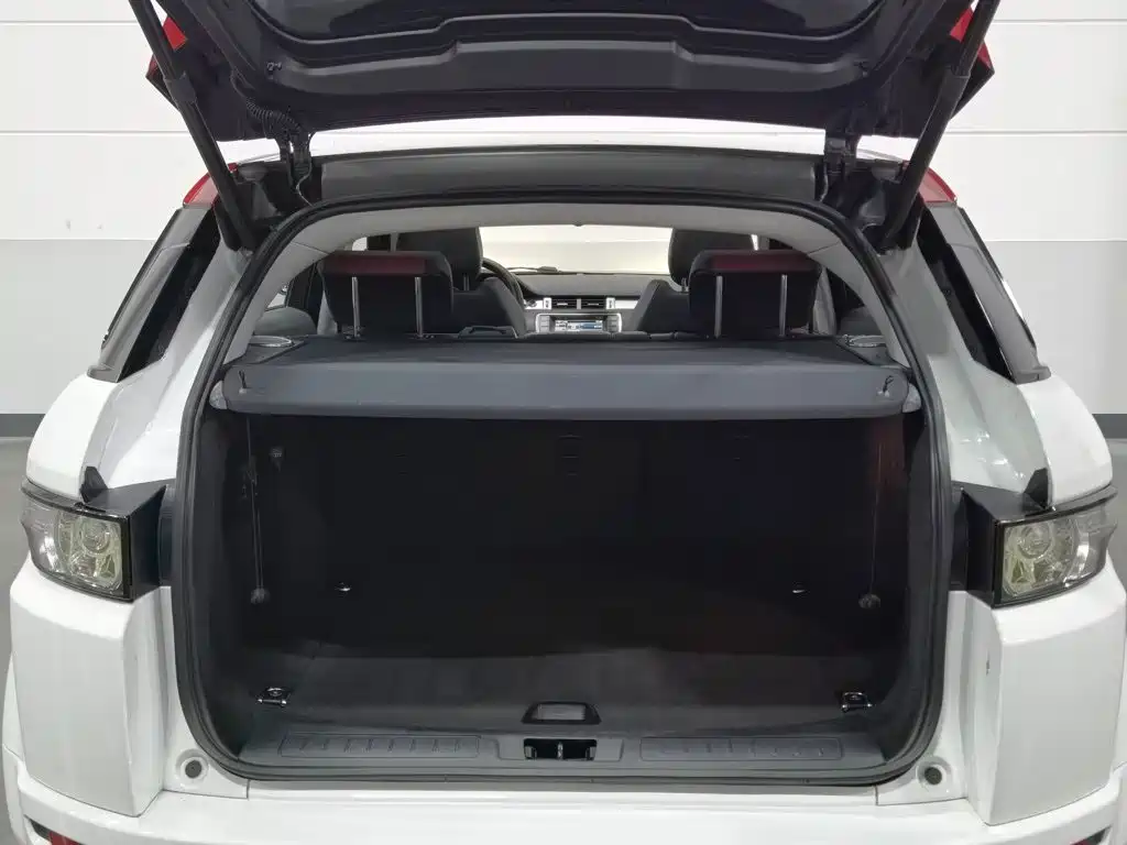 Land Rover Evoque (Import) — миниатюра 16