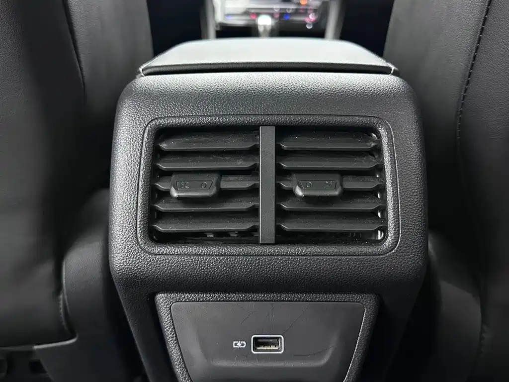 Jetta VS7 — миниатюра 17