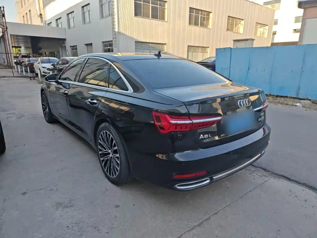 Audi A6L — миниатюра 5
