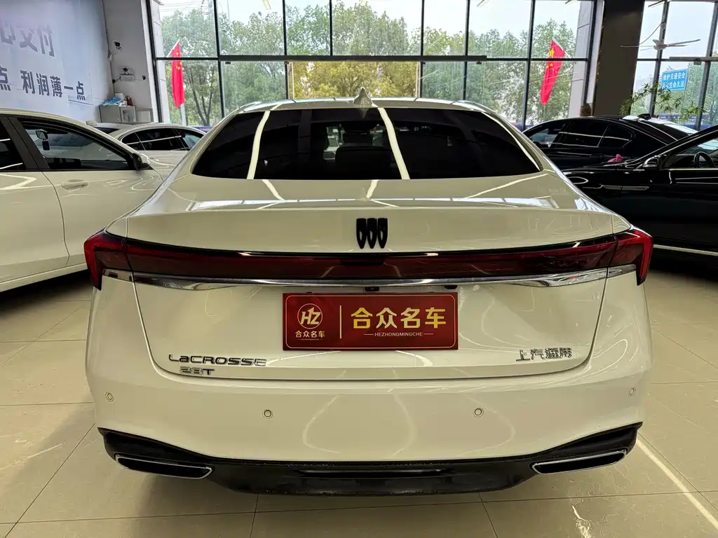 Buick LaCrosse — миниатюра 8