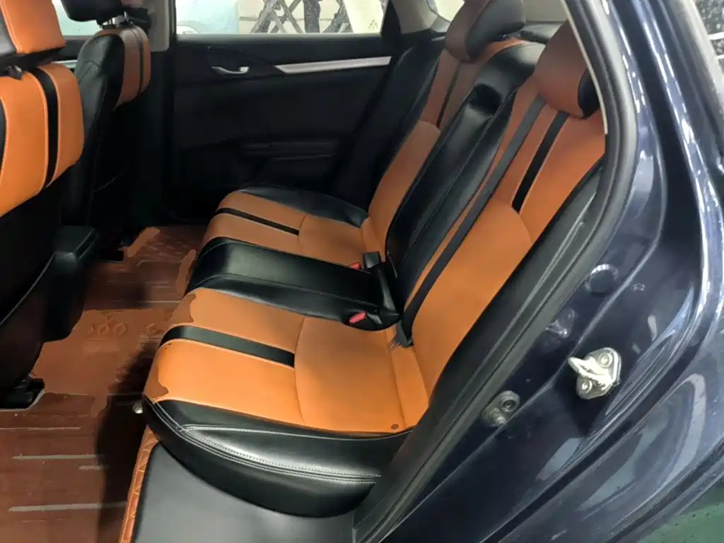 Honda Civic — миниатюра 17