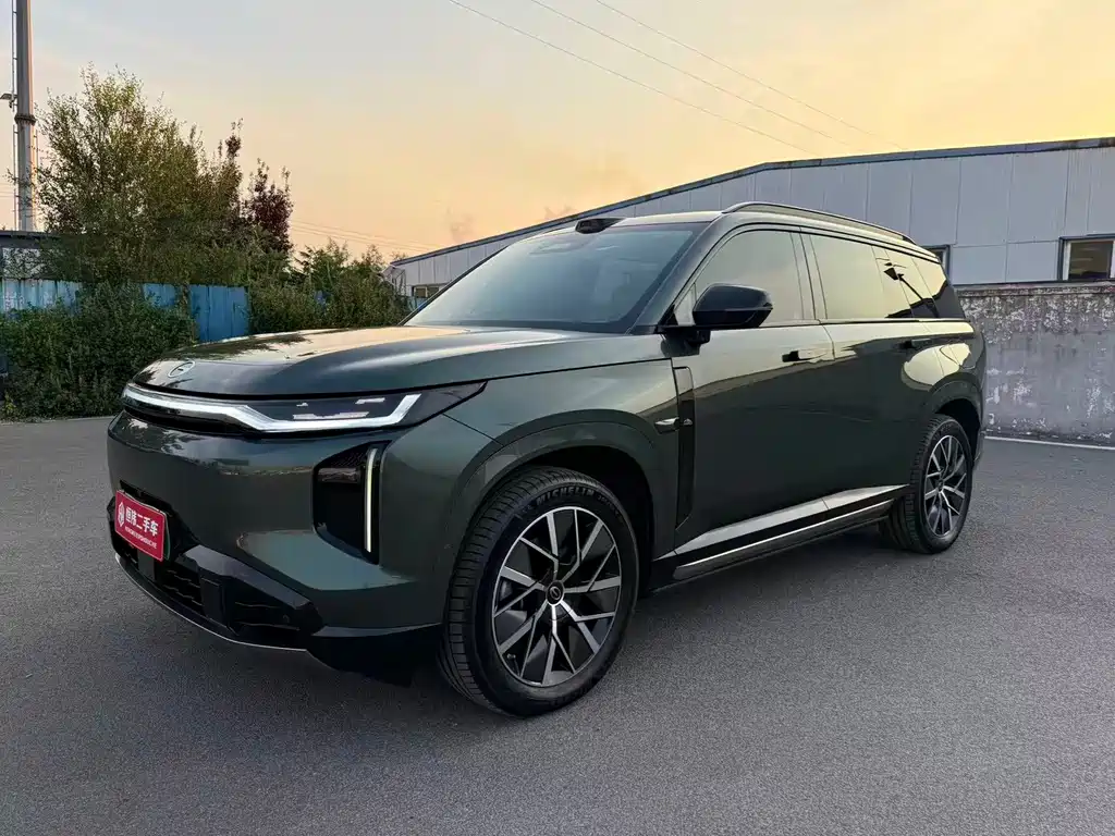 GAC Motor Trumpchi Xiangwang S7