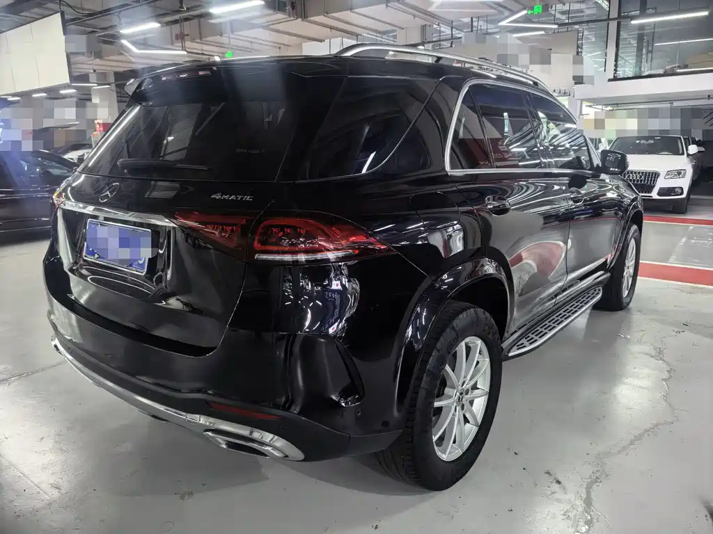 Mercedes-Benz GLE (Import) — миниатюра 13