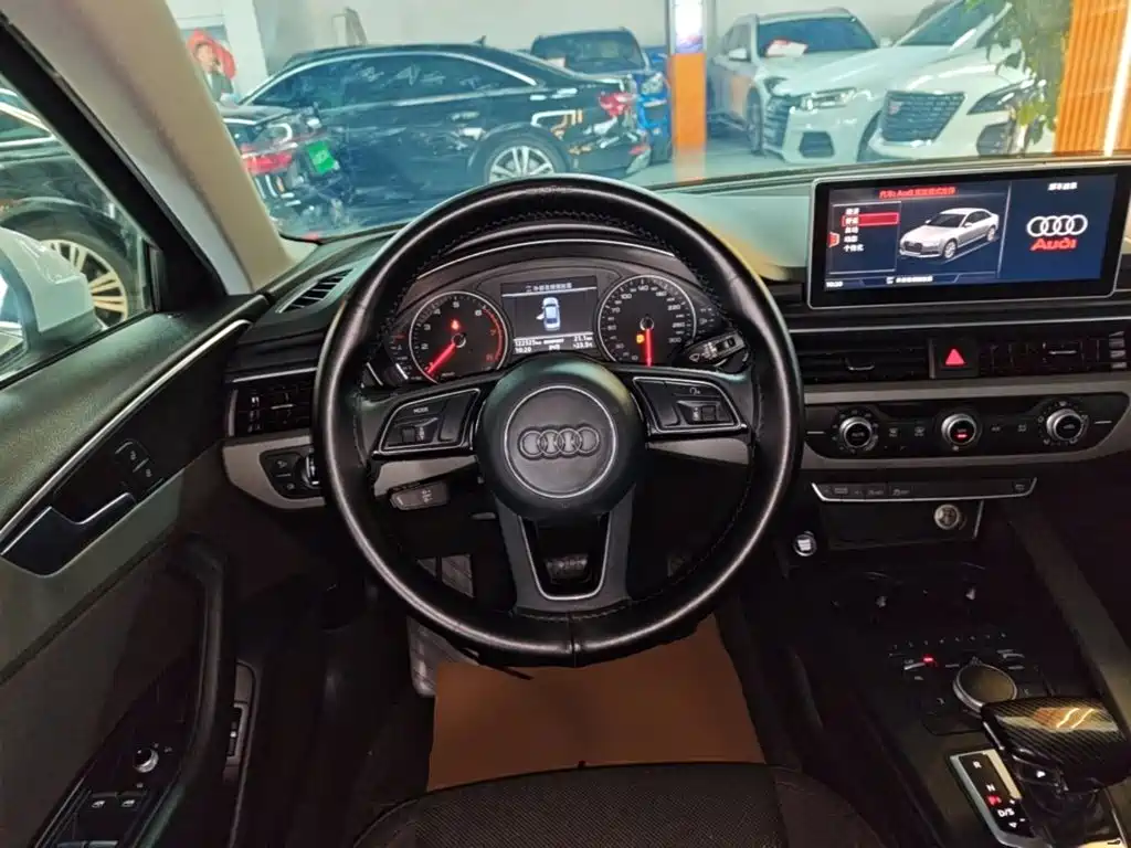 Audi A4L — миниатюра 11