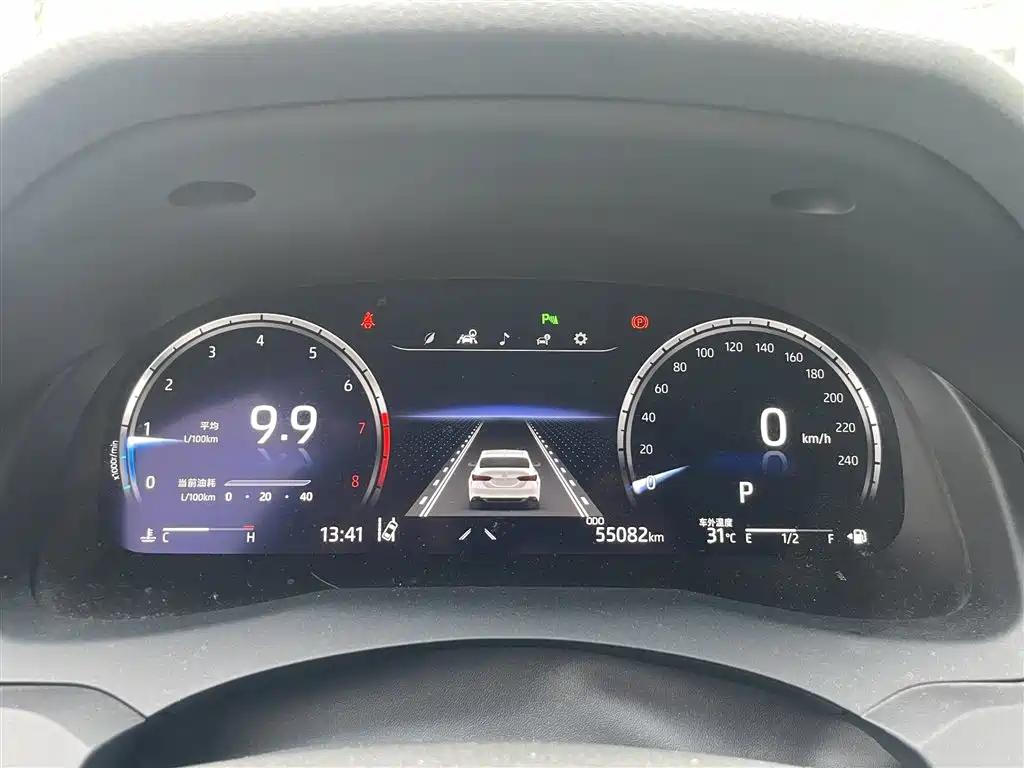 Toyota Camry — миниатюра 4