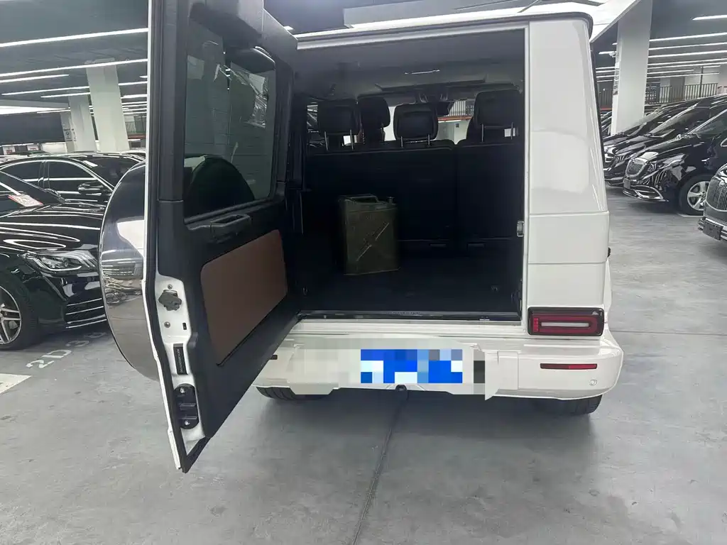 Mercedes-Benz G-Class — миниатюра 13